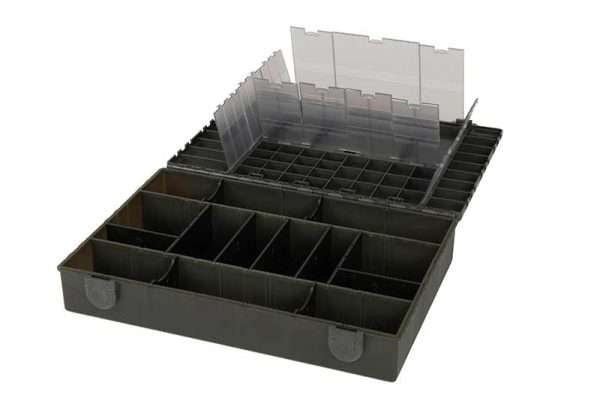 3664.jpg Fox Large Tackle Box